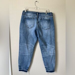 Kancan Mid Rise Ankle Skinny size 32